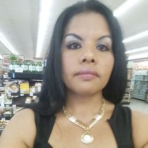 Meet your Posher, Carina