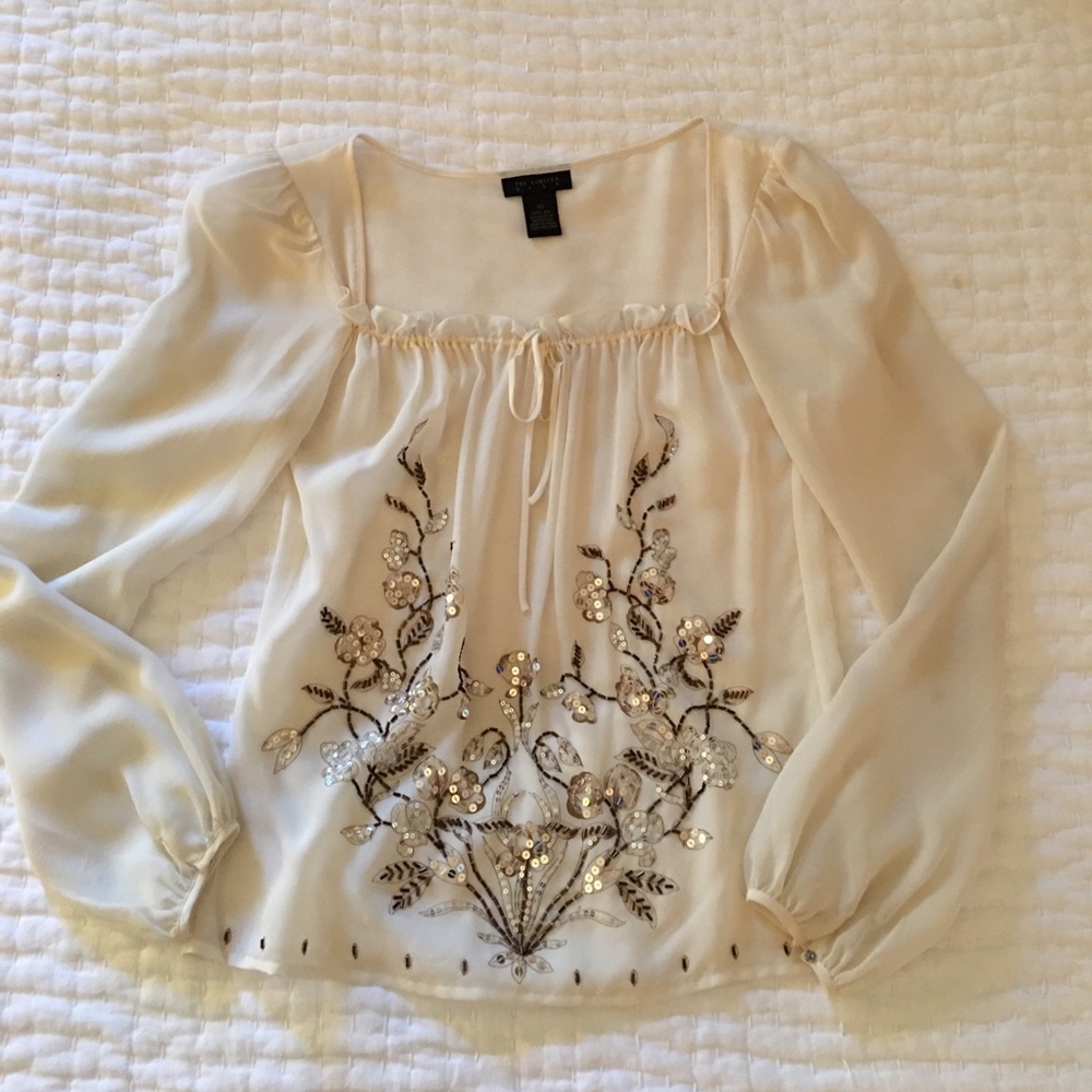 Beautiful blouse!