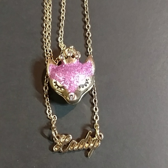 Betsy Johnson necklace. - Picture 6 of 6