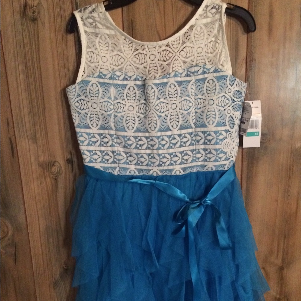 Girl formal dress