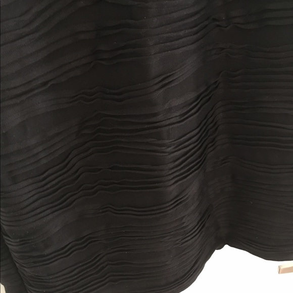 LBD - Picture 3 of 3