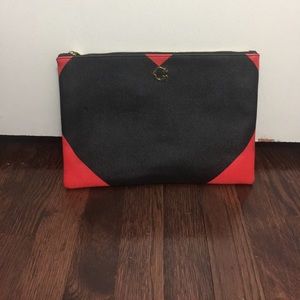 NWT c wonder clutch