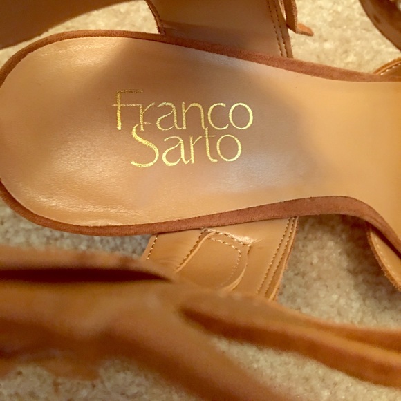 Heels - Picture 3 of 4