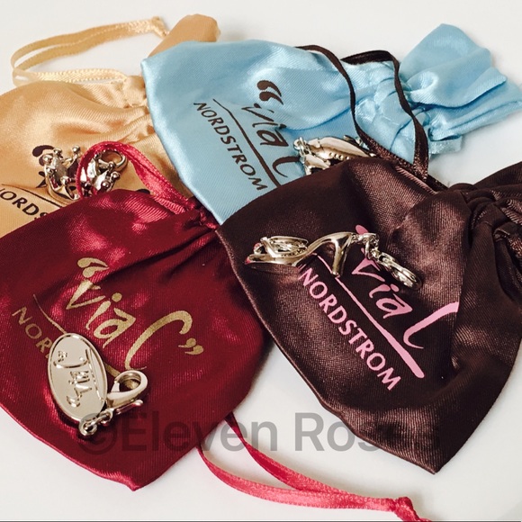 Nordstrom Via C Designer Collection Airplane Charm - Picture 5 of 5