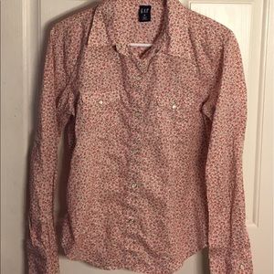 GAP M button up long sleeves blouse