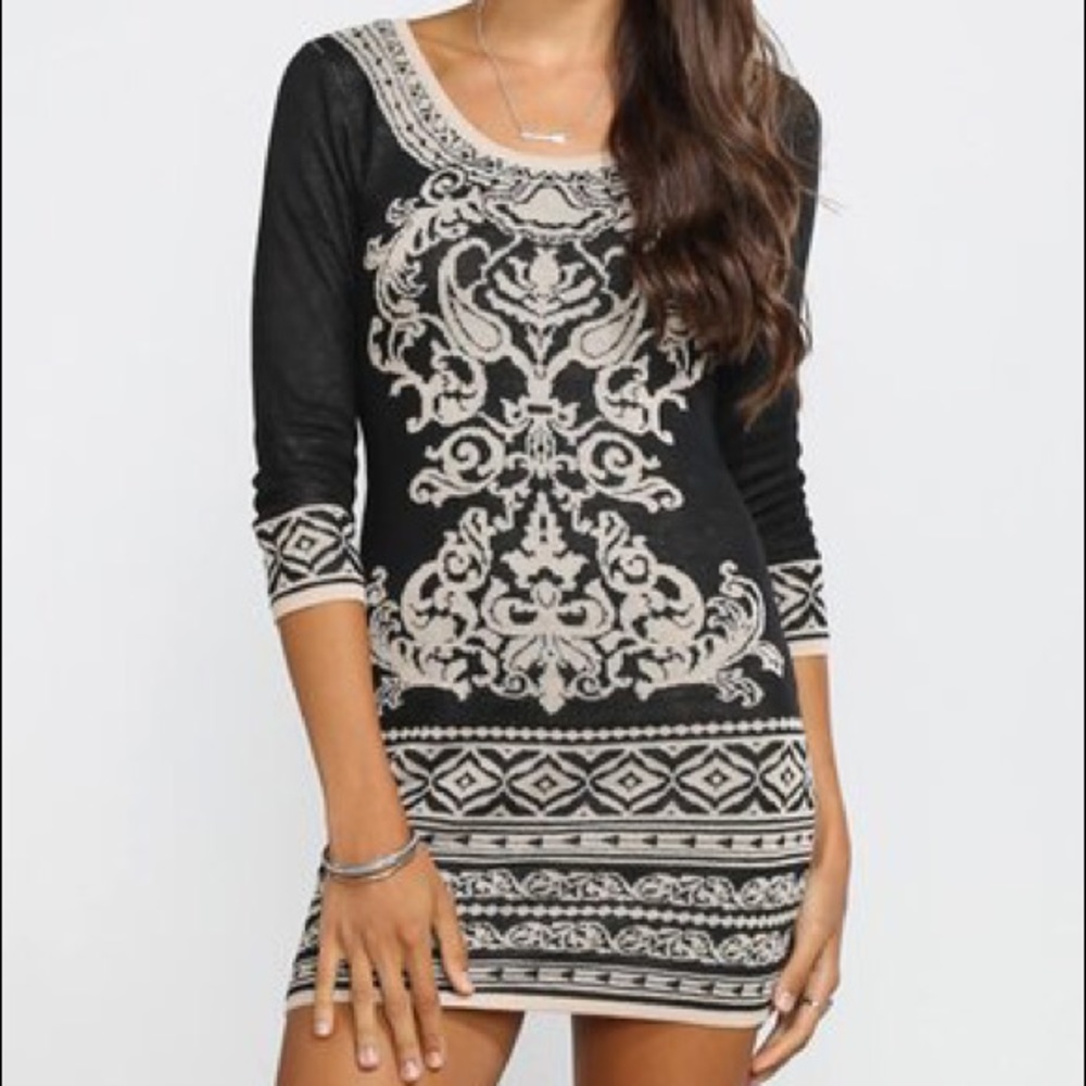 Black Filigree scoop neck bodycon dresss