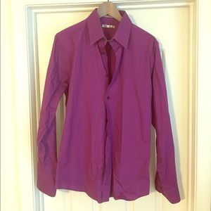 Large Express Fitted Dress Shirt