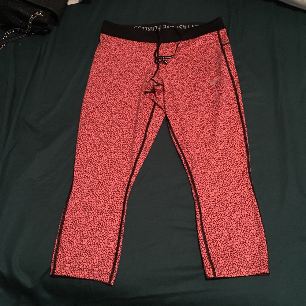 Nike Relay Dri-fit crop running pants