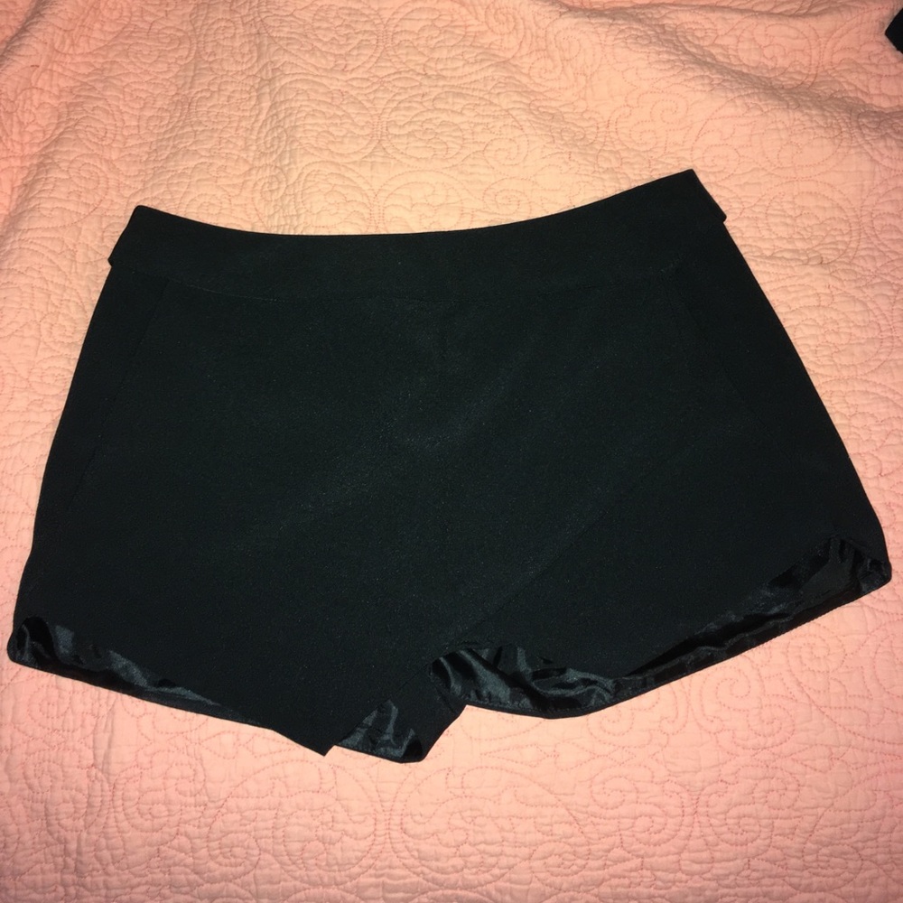 Skort