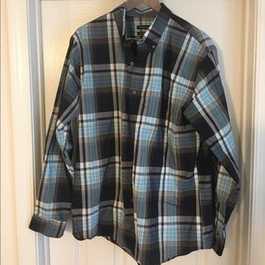 Van Heusen large classic fit dress shirt.