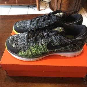 Brand New Nike Men's tennis sneakers Brand New Nike Men's tennis sneakers