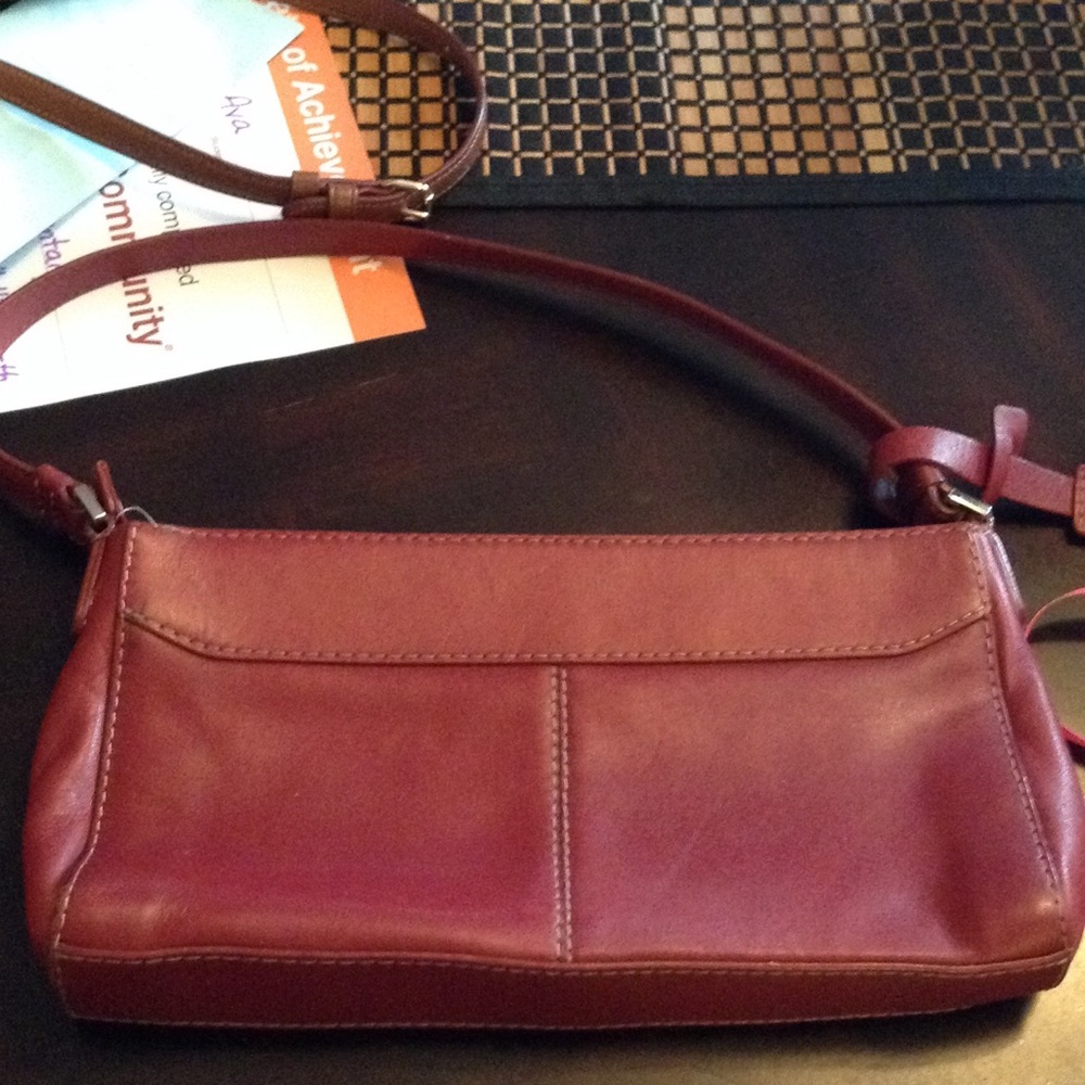 Small red Anna Klein purse