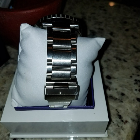 Nixon 51-30 watch