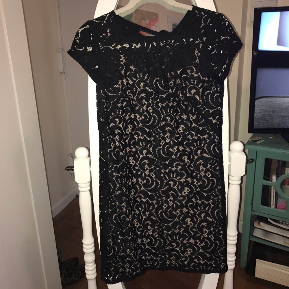 LOFT Black lace dress w/ built in nude slip, CUTE!