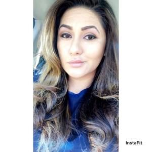 Meet your Posher, Vivian