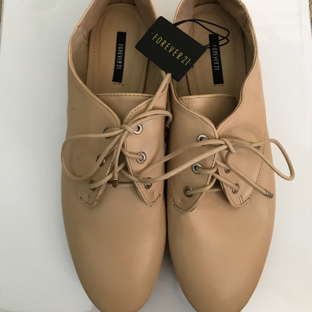 Forever 21 nude Oxford shoe