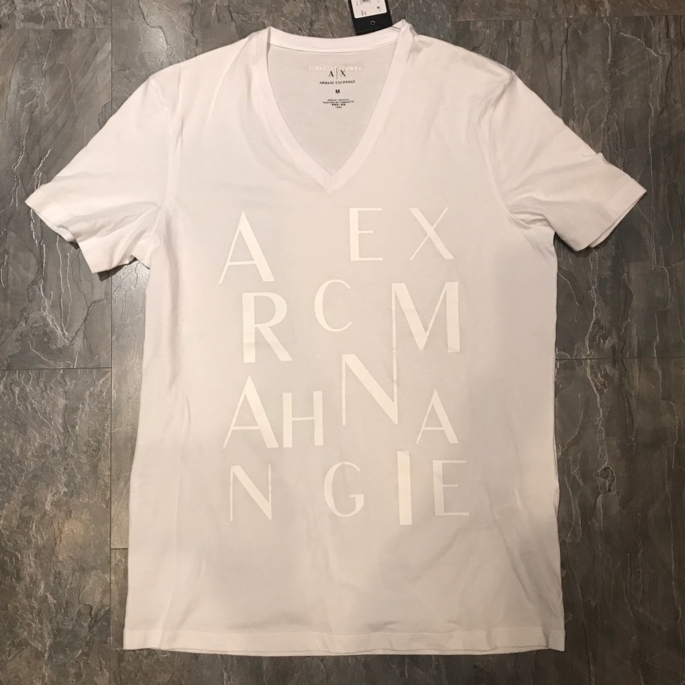 A/X Armani Exchange - Men's V-Neck (Size Medium)