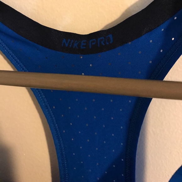 NWT Nike Pro Dri Fit Tank - Picture 4 of 6