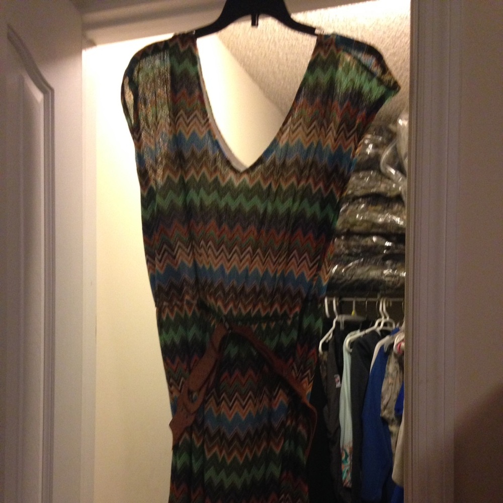 Cute and colorful to the knees dress