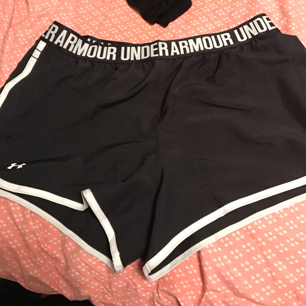 Under Armpur shorts