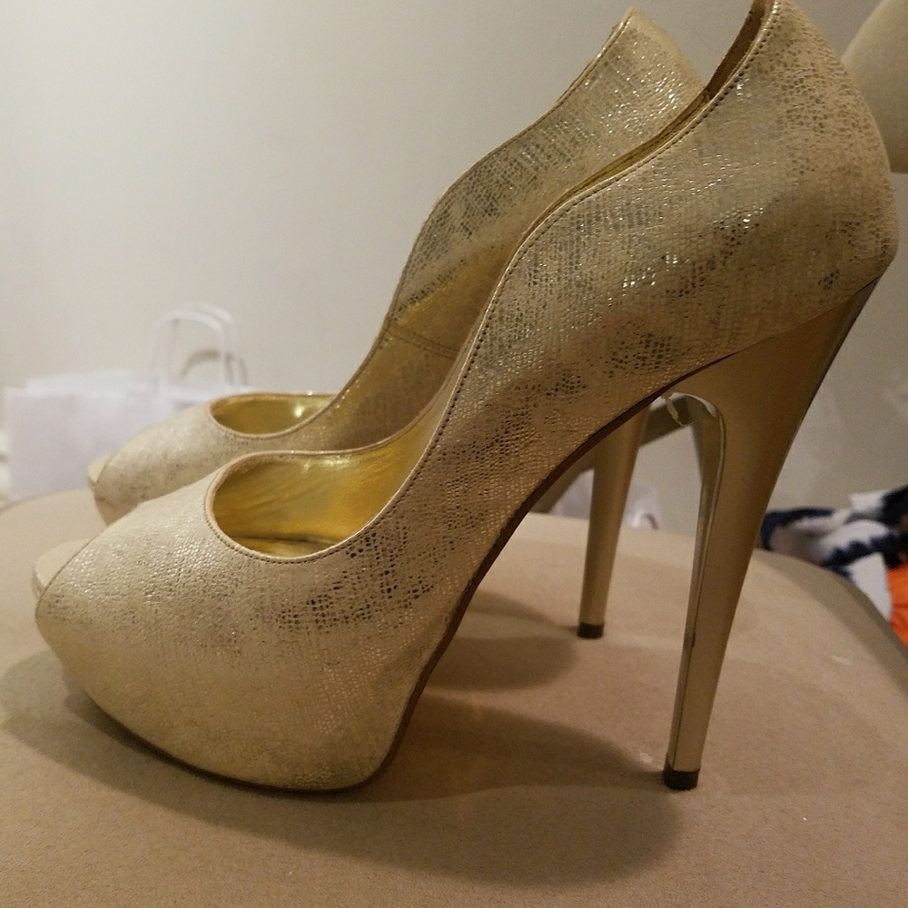 Open Toe Pumps - image 1