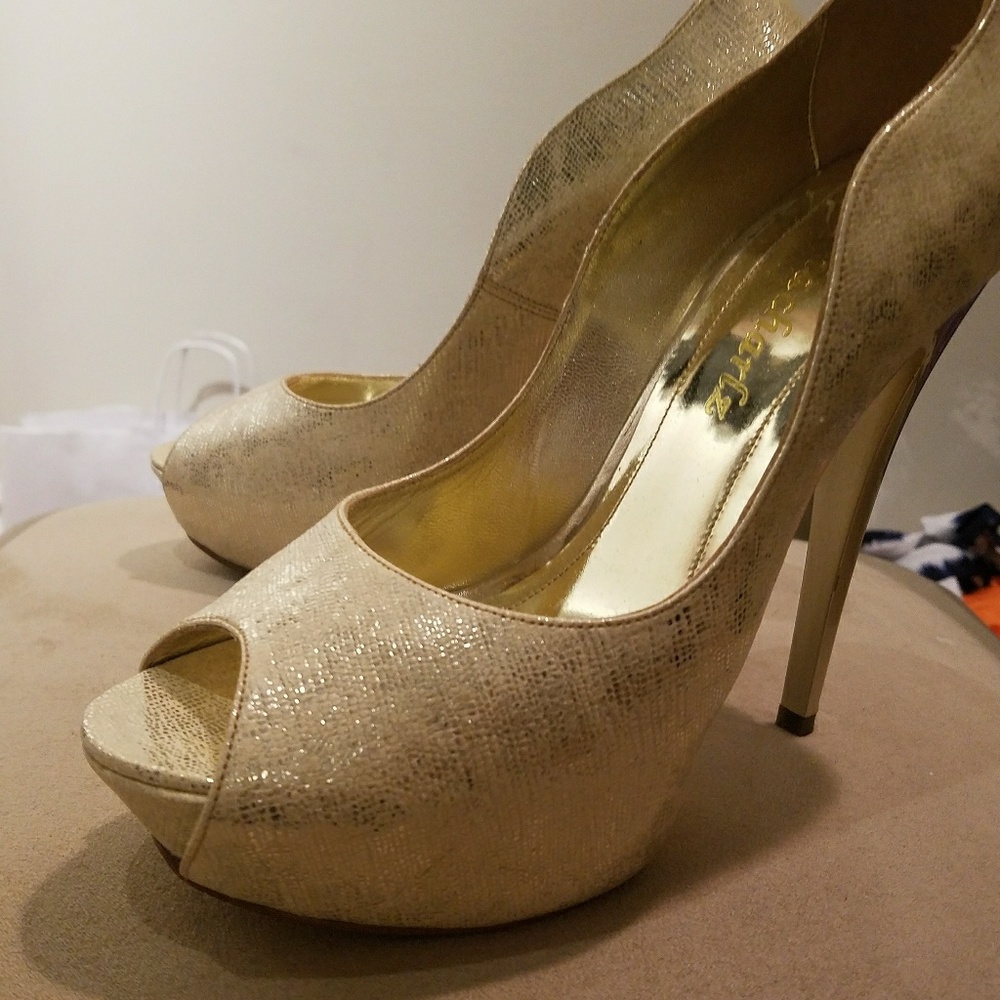 Open Toe Pumps - image 2