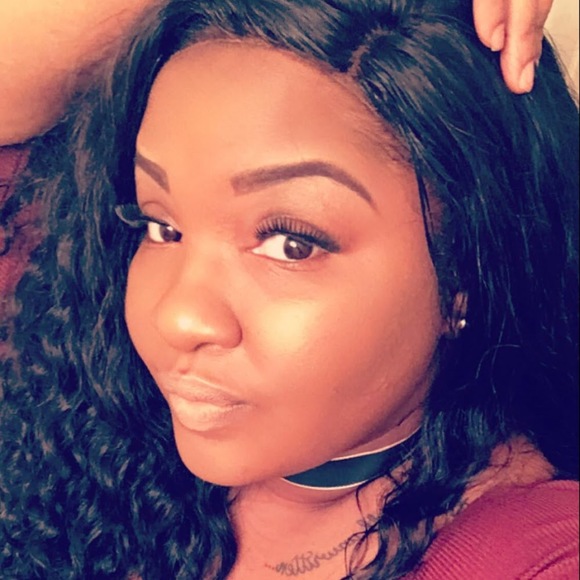 Meet your Posher, Brandi - Picture 1 of 1