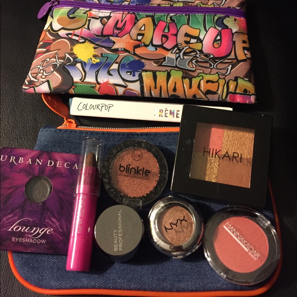 Make-up bundle