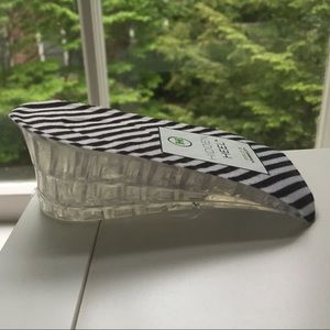 Turn flats into wedges with The Hidden Heel.