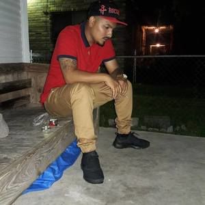 Meet your Posher, Efrain