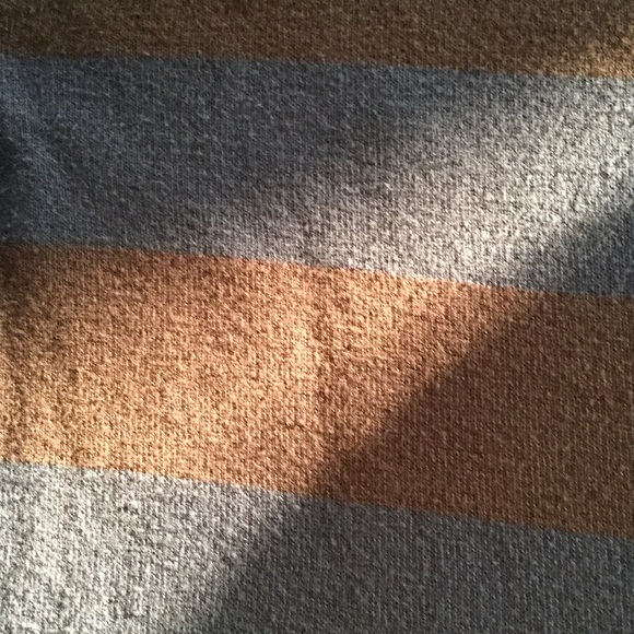 Preowned Men's Gap blue & brown stripes sweater - Picture 4 of 5