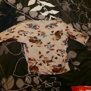 Flowered print top