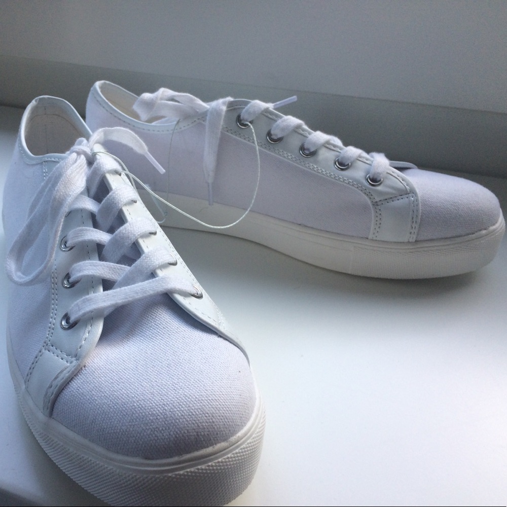 Loft White Canvas Casual Sneaker (size 10)