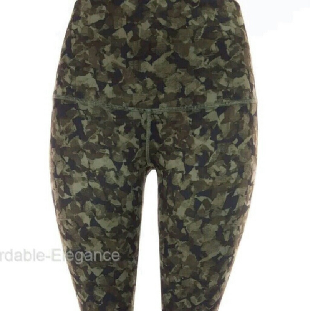 NWOT Lululemon rare Camouflage fatigue ankle lengt - Picture 2 of 4