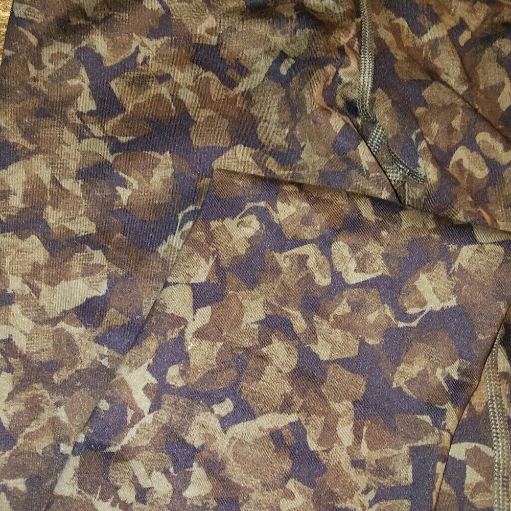 NWOT Lululemon rare Camouflage fatigue ankle lengt - Picture 3 of 4
