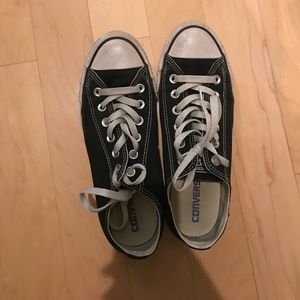 Black converse