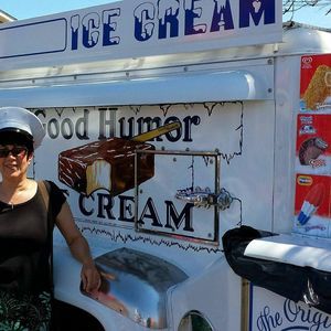 Meet your Posher, Teresa