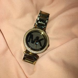 MK watch
