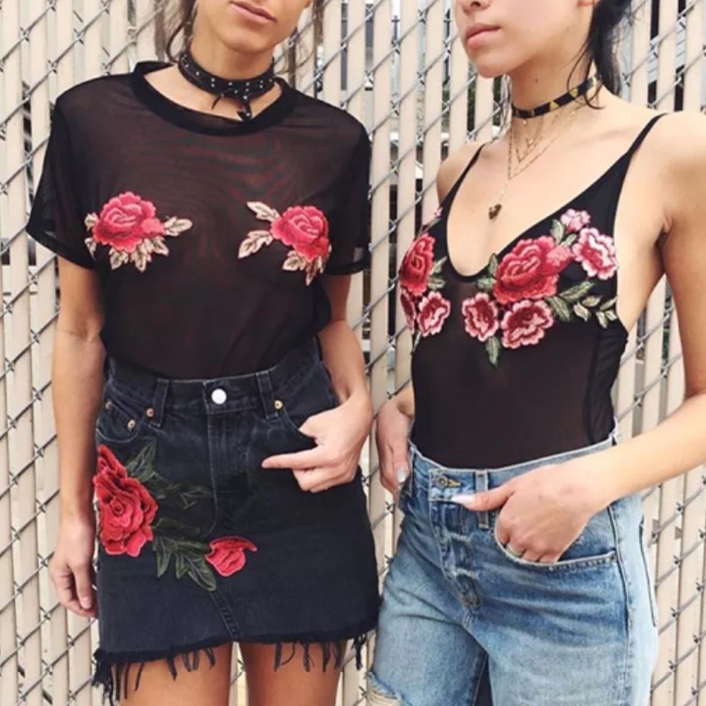 Floral embroidered sheer bodysuit top nude - Picture 5 of 6