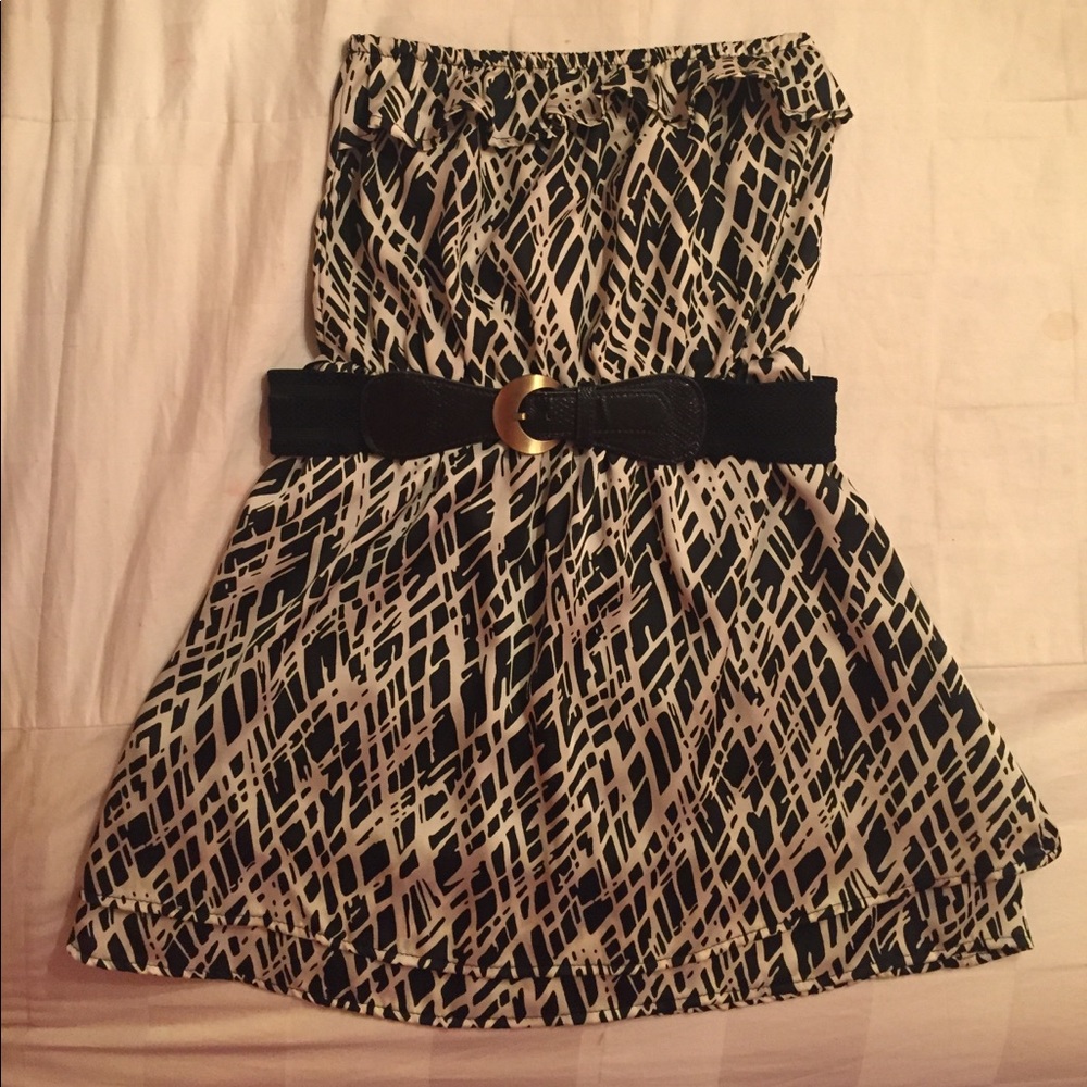 Black and cream strapless dress from forever 21
