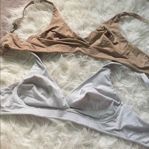 2 Soma Wireless Bras 34B