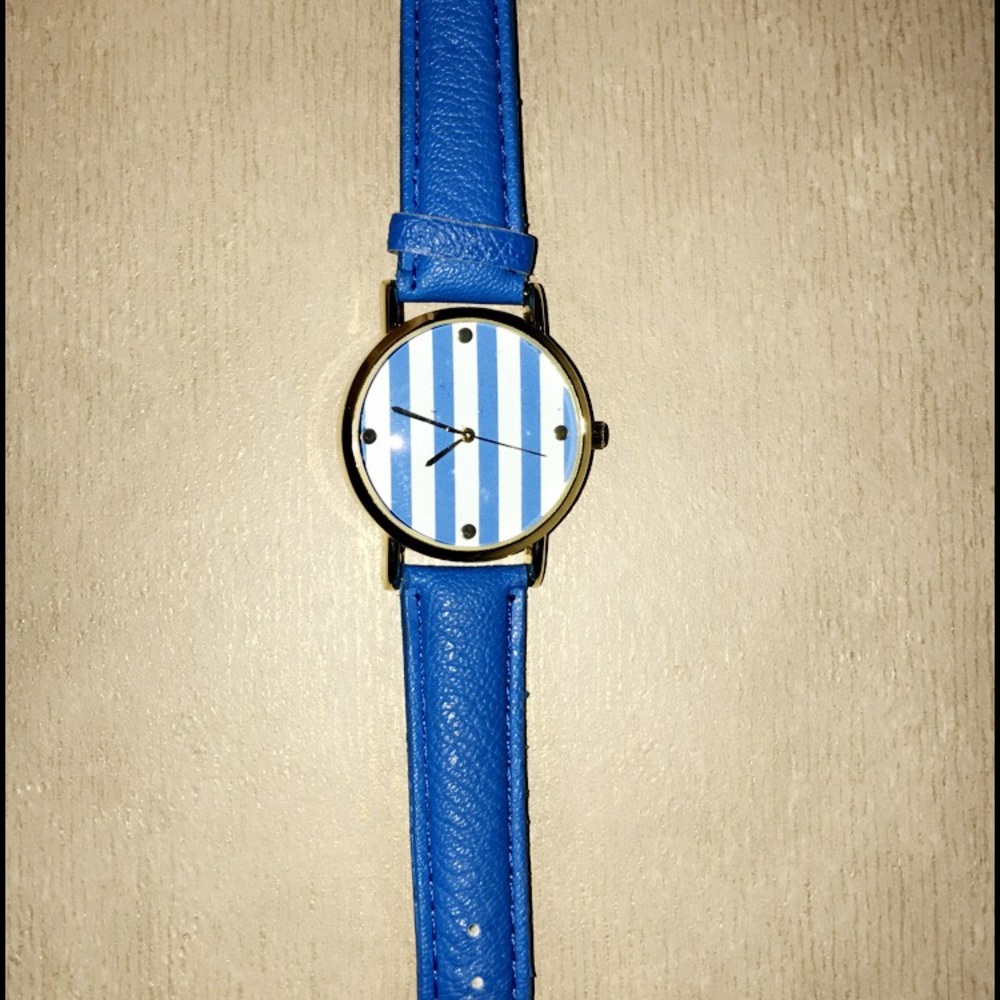 Watch - Picture 2 of 3