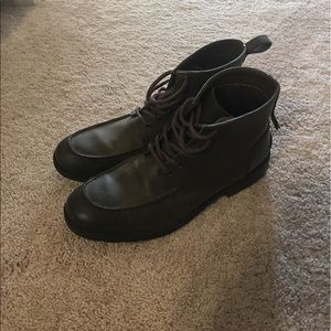 Bass boots, size 13. Green