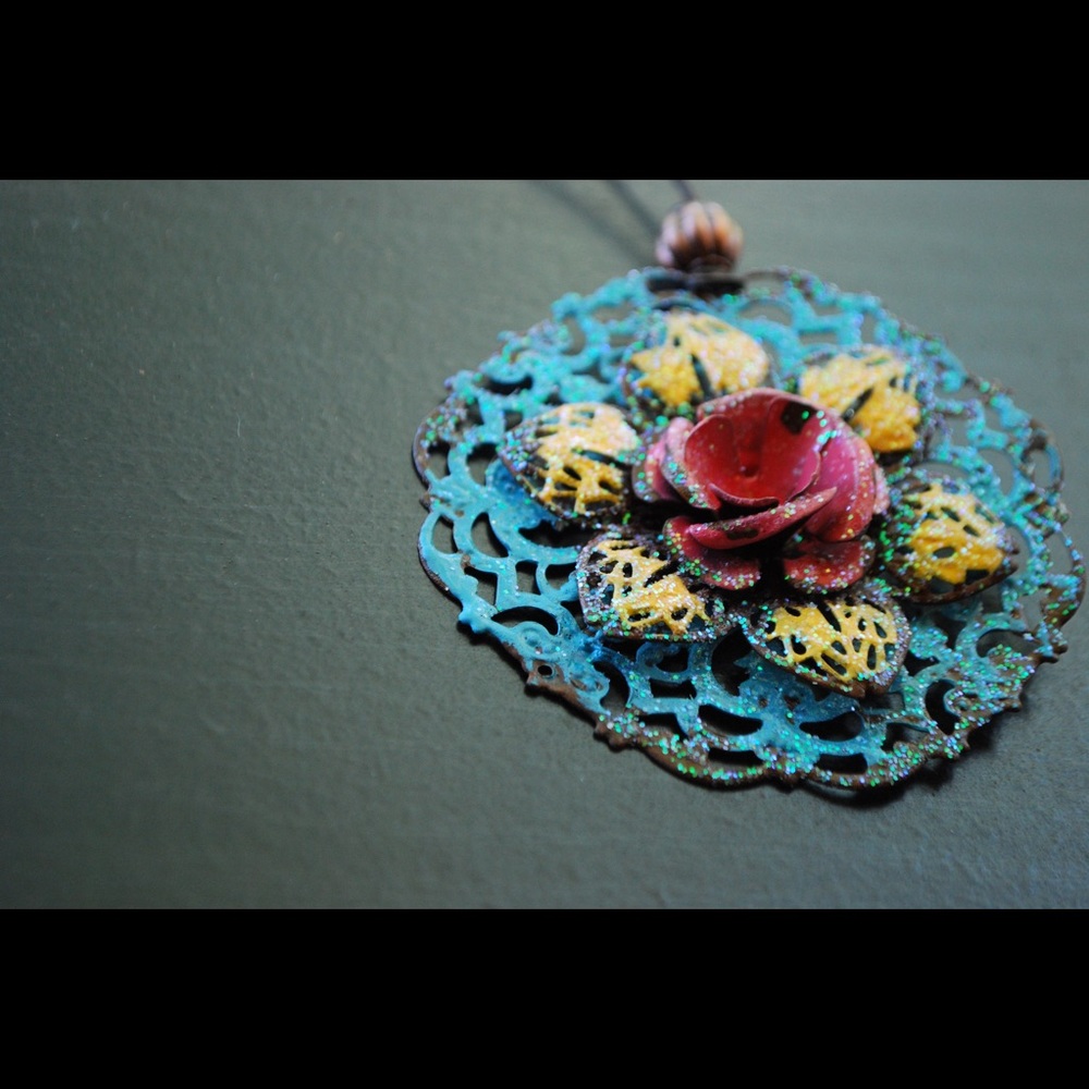 Metal Florals - Picture 3 of 4
