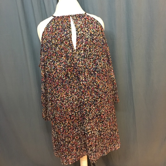 1. State cold shoulder dress - Picture 5 of 6