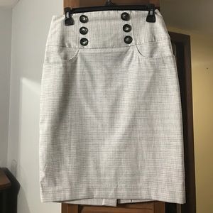 NWT Pencil skirt