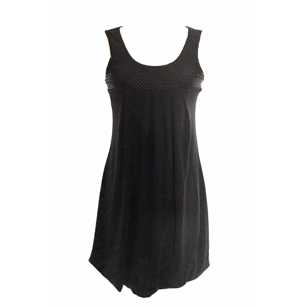 Black Sleeveless Balloon Dress