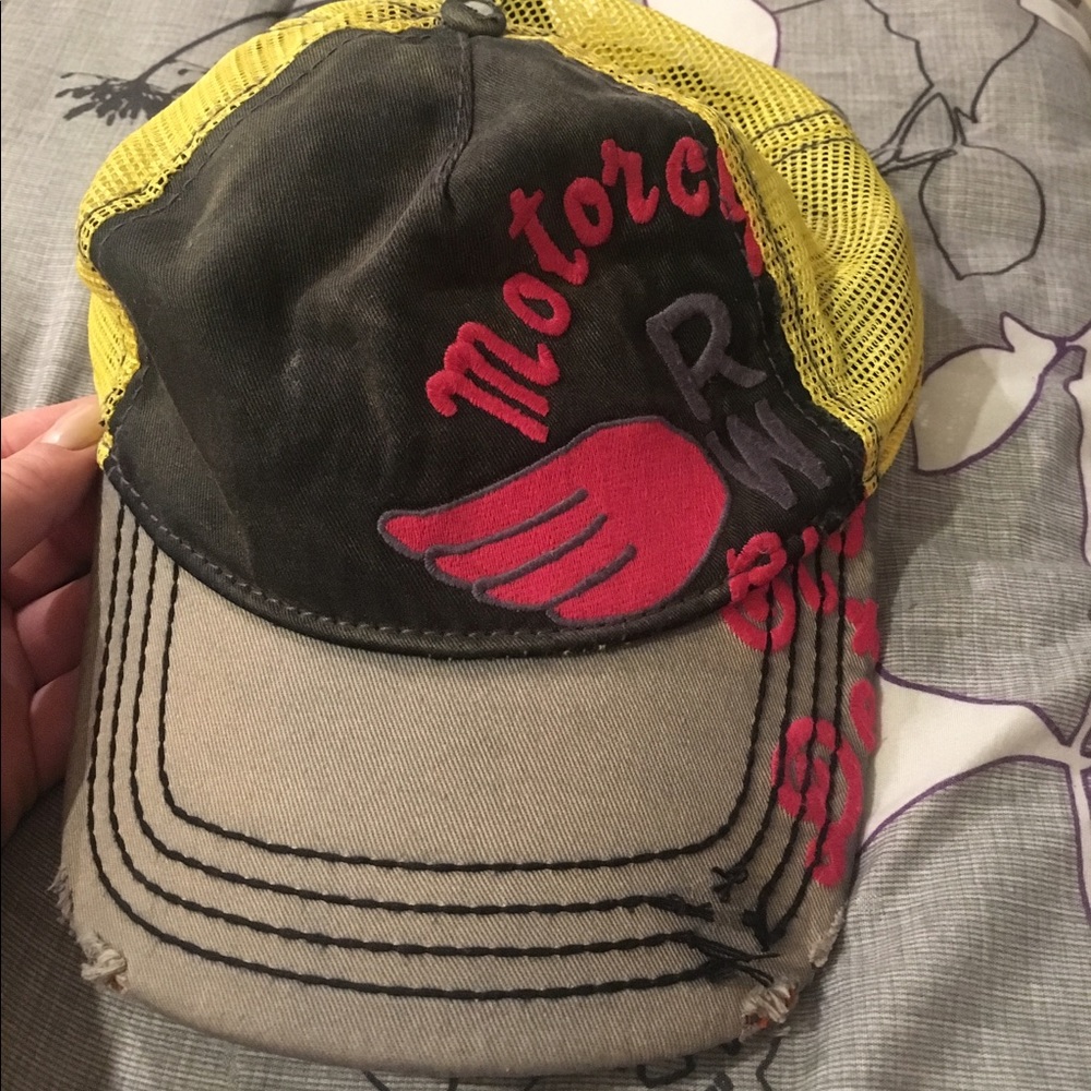 True religion hat