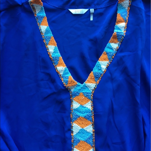 Small/Medium Blouse - Picture 2 of 4