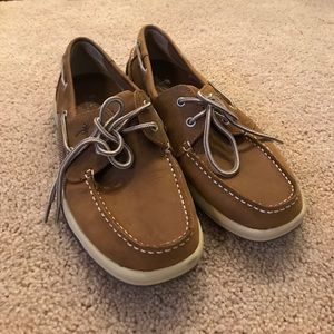 Men's boat shoes size 10